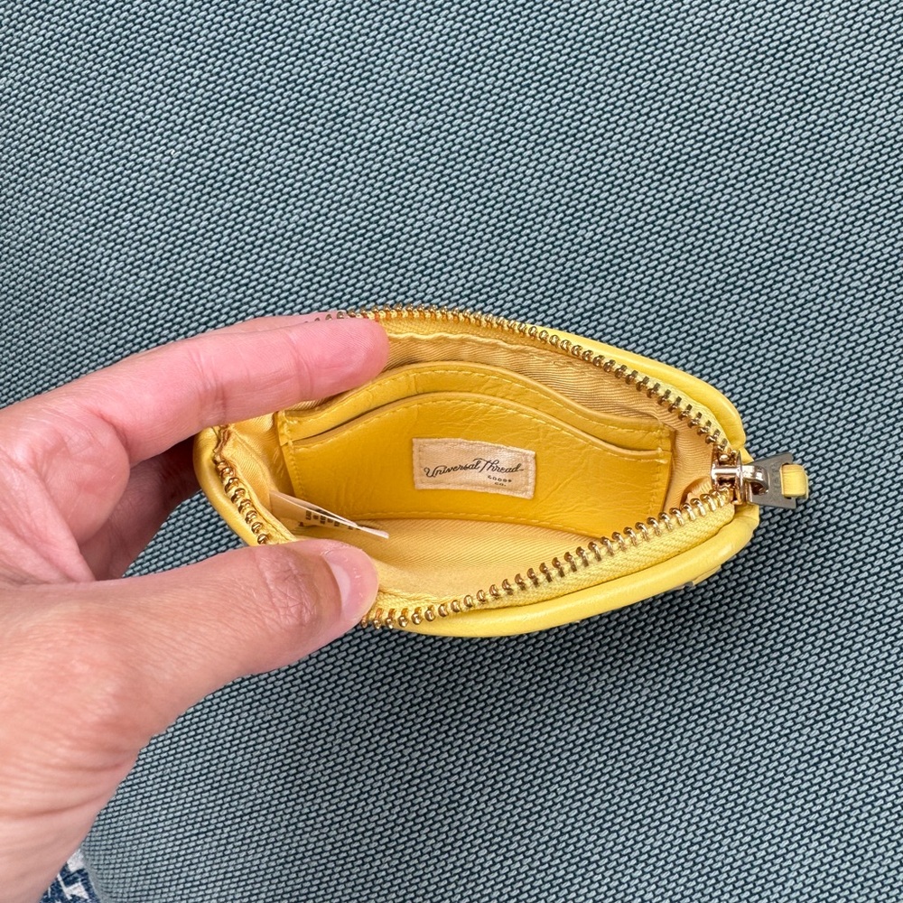 Universal Thread Checkered Wallet - image 3